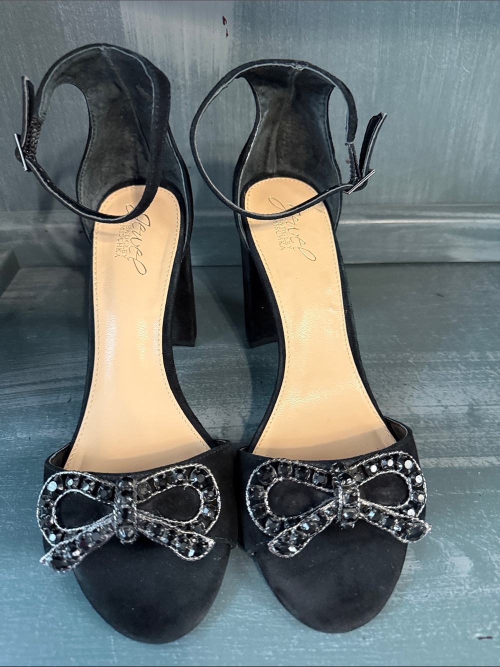 Jewel Badgley Mischka a prominent rhinestone bow embellishment